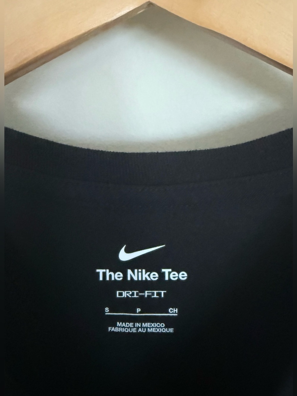 Nike Swoosh Women’s White & Black Cropped Gymnastics Tank Set - Size Small - Picture 7 of 7